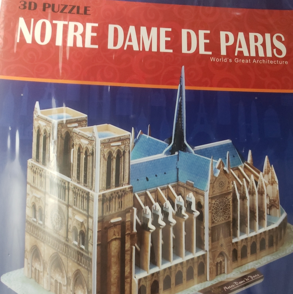 NIB Notre Dame de Paris Cathedral 3D Puzzle 40 p